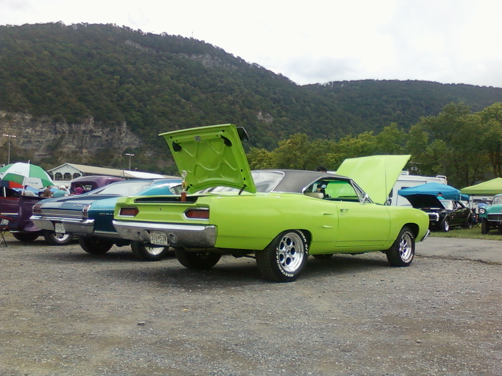Attached picture 9 Rod Run 2013.jpg